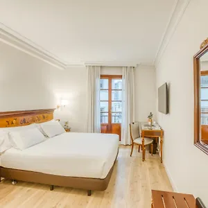 https://tryp-arenal.basquecountryhotels.org