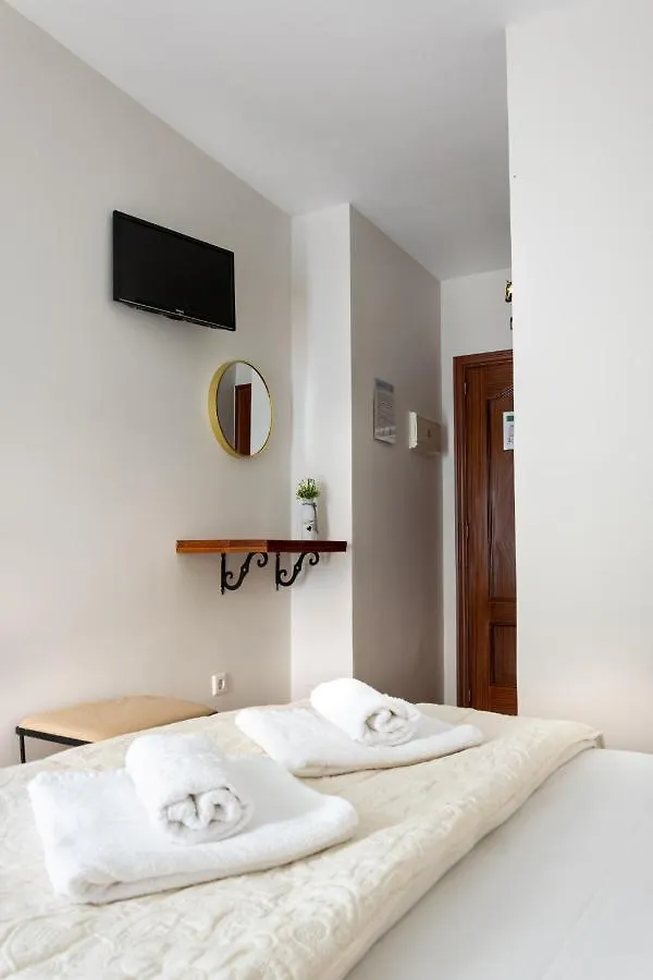 Gasthof Hostal Cuevas Fuengirola
