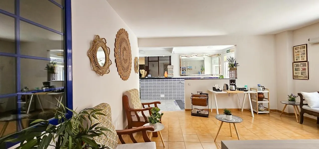 Hostal Cuevas Fuengirola Maison d'hôtes