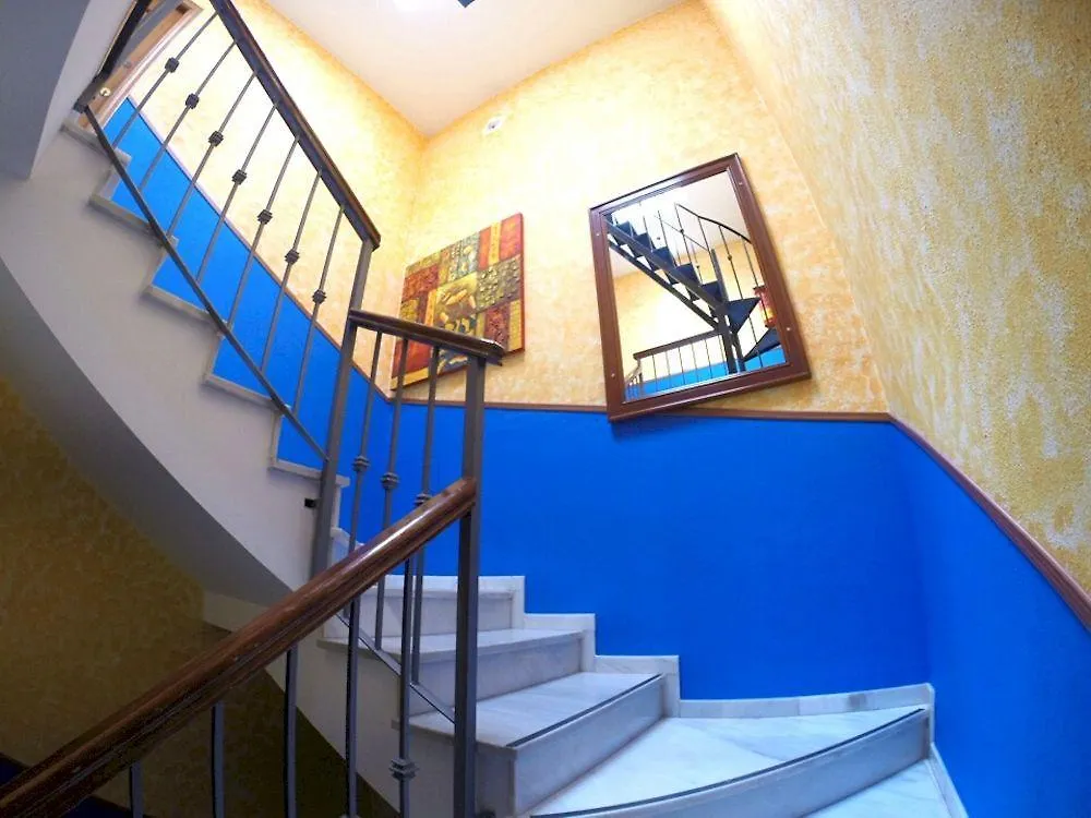 Hostal Cuevas Fuengirola