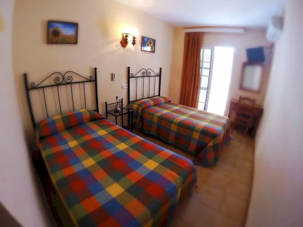 Hostal Cuevas Fuengirola